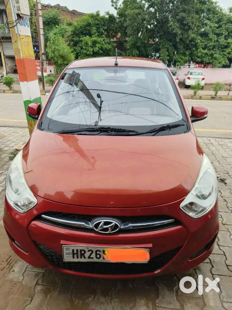 New Car Showroom Pic Koi Kmi Ni H Bilkul Saf Gadi H Engine Gear Seald