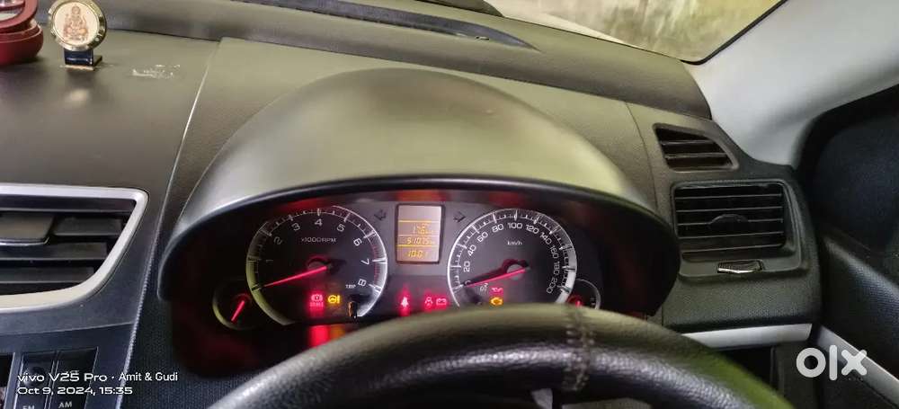 Maruti Suzuki Swift 2015 Petrol 56000 Km Driven