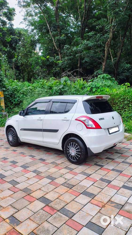 Swfit Vxi Petrol