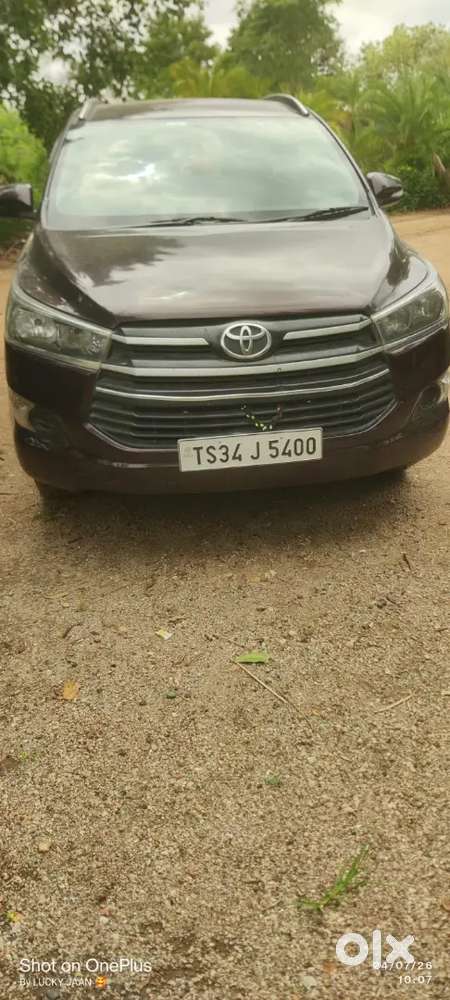 Toyota Innova Crysta 2016