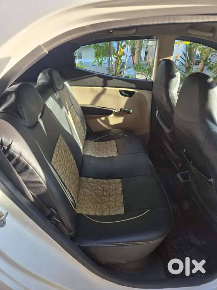 Hyundai Eon Magna+ 2014 Manual Petrol