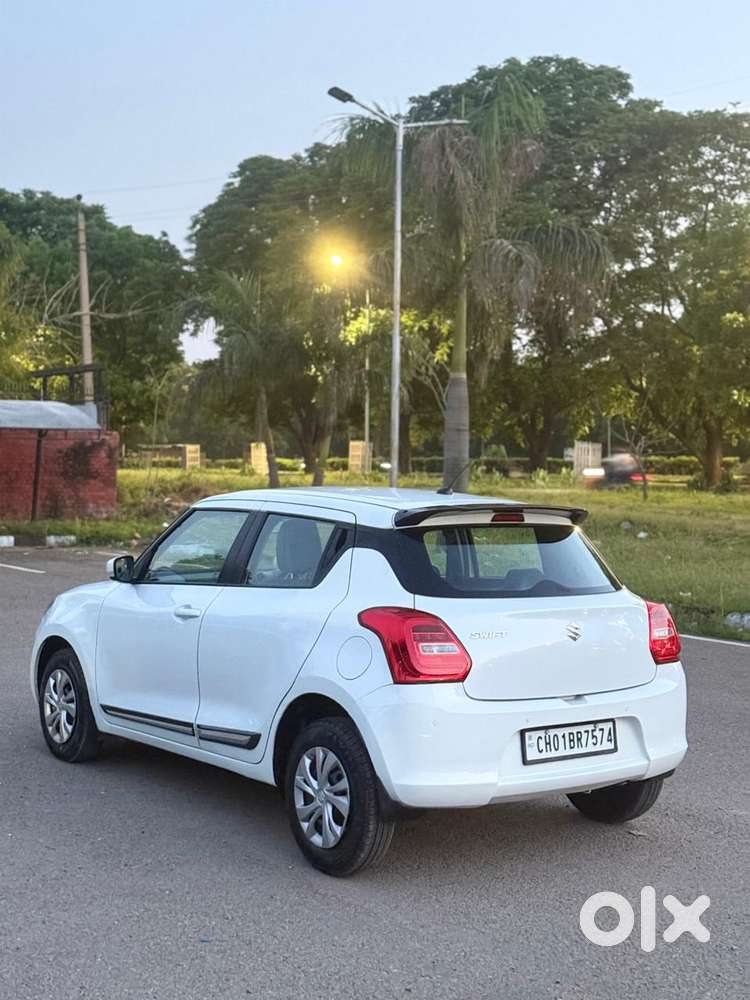 Maruti Suzuki Swift 2018 Amt Vxi, 2018, Petrol