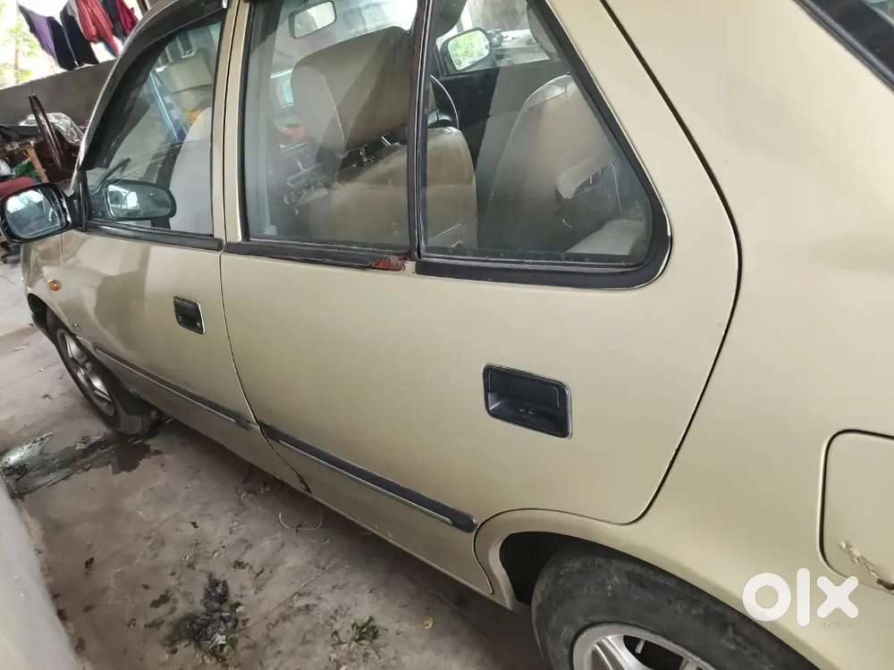 Maruti Suzuki Esteem 1999 Lpg Petrol