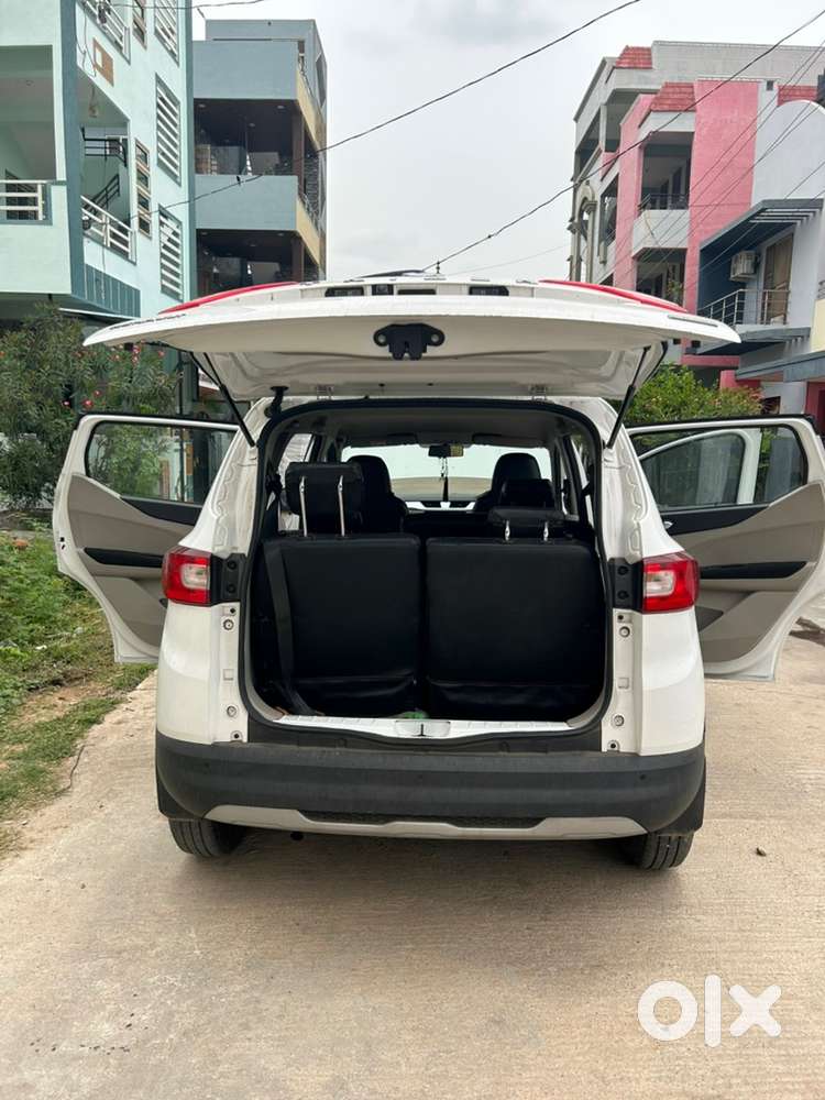 Renault Triber Petrol 2021 October
