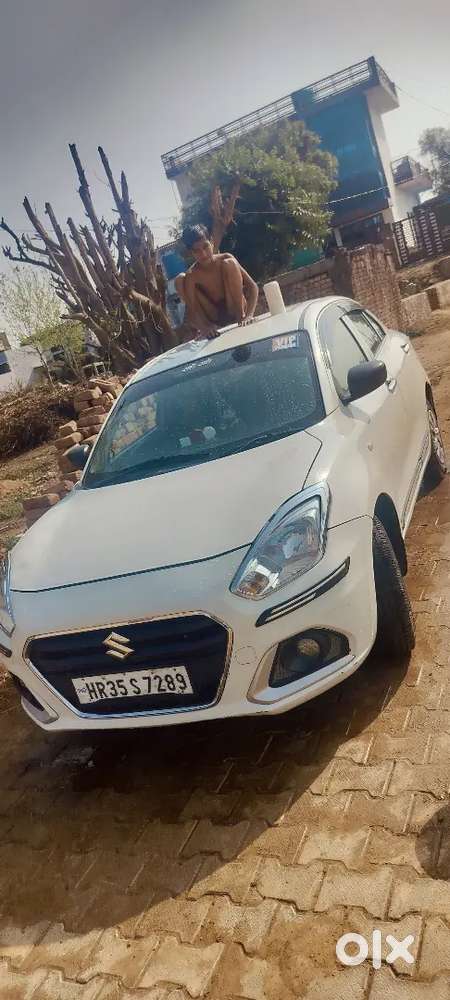 Maruti Suzuki Dzire 2021 Petrol 92000 Km Driven
