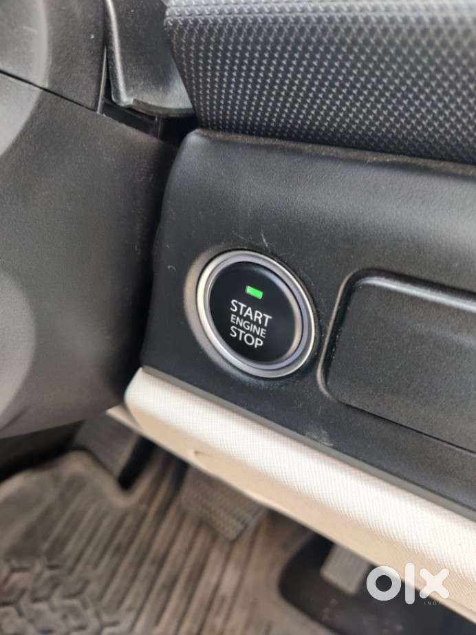 Tata Altroz Xz, 2022, Petrol