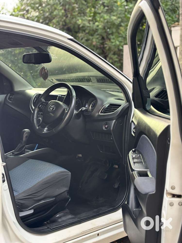 Toyota Glanza V Cvt, 2019, Petrol