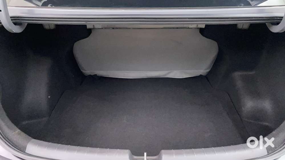 Hyundai Aura [2023-ongoing] 1.2 Sx Plus Petrol Amt, 2020, Petrol