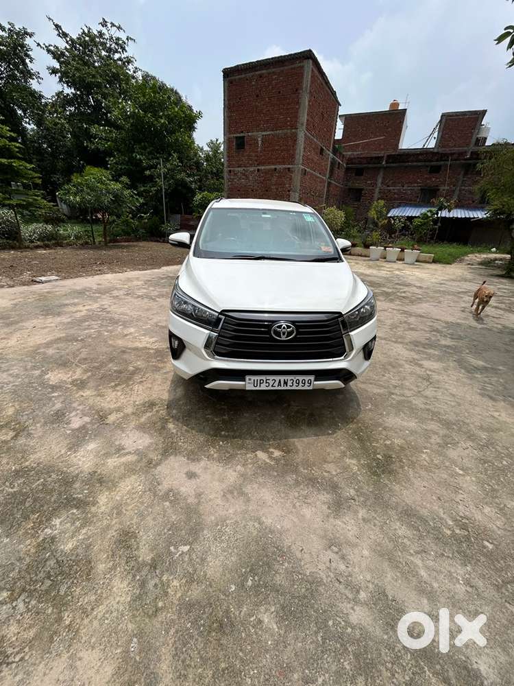Toyota Innova Crysta 2017