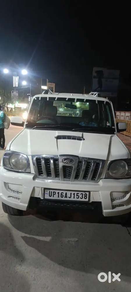 Mahindra Scorpio 1.99 S4 2013