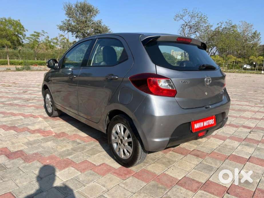 Tata Tiago, 2018, Petrol