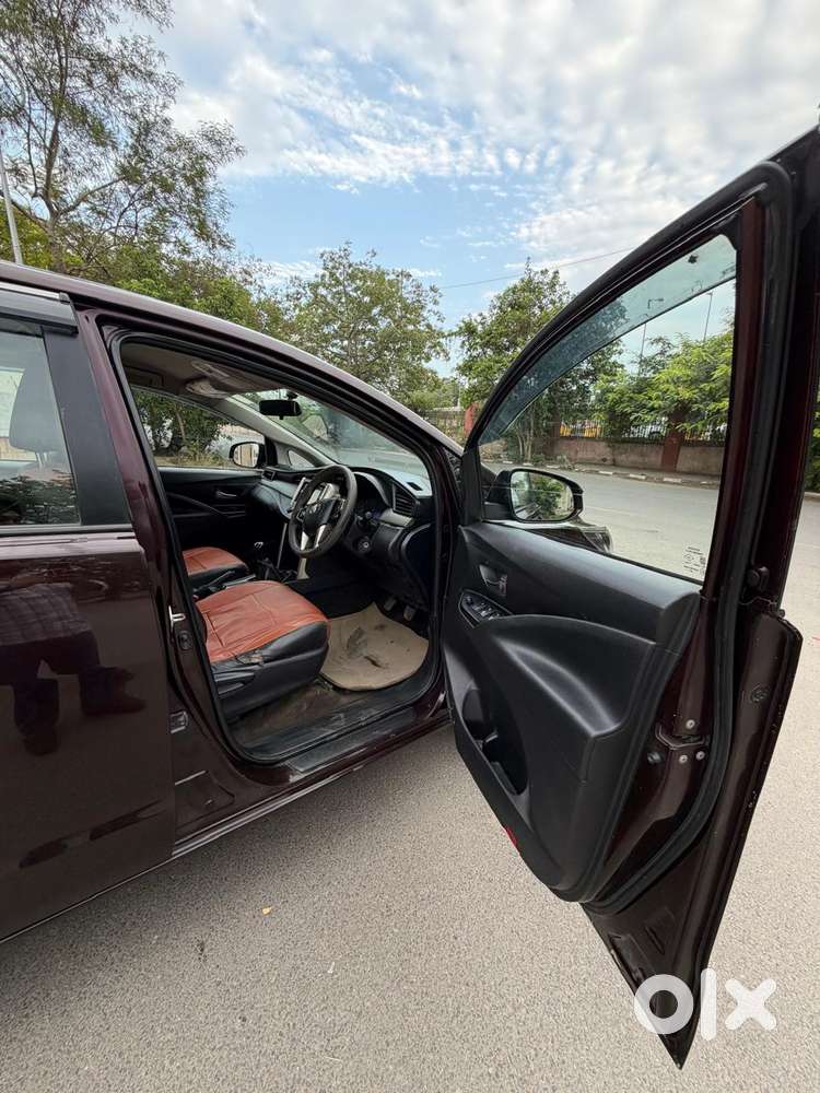 Toyota Innova Crysta 2.4 G Mt, 2016, Diesel