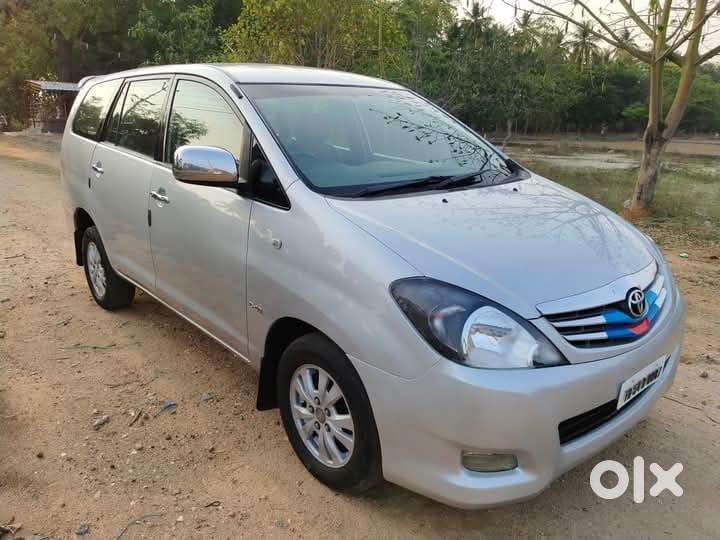 Toyota Innova 2.5 Vx 8 Str, 2010, Diesel