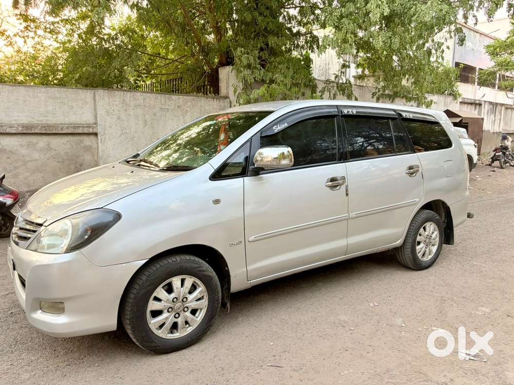 Toyota Innova 2.0 Diesel 2010