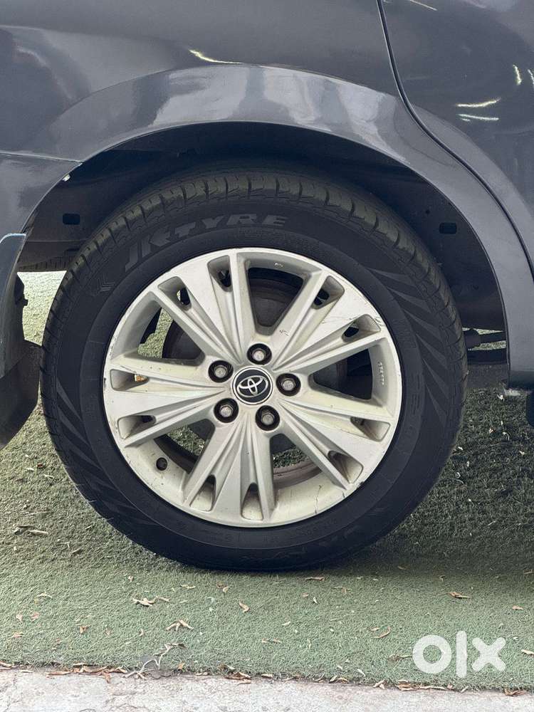 Toyota Innova Crysta 2.8 Z, 2016, Diesel
