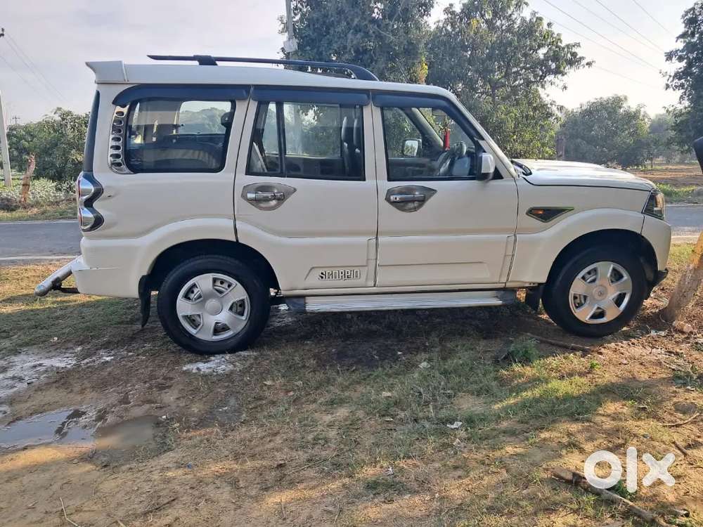 Mahindra Scorpio 2017 Diesel 115000 Km Driven