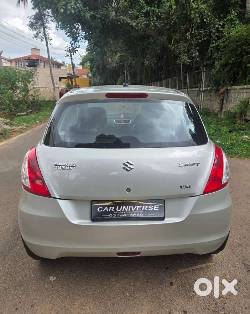 Maruti Suzuki Swift Vxi + Manual, 2016, Petrol
