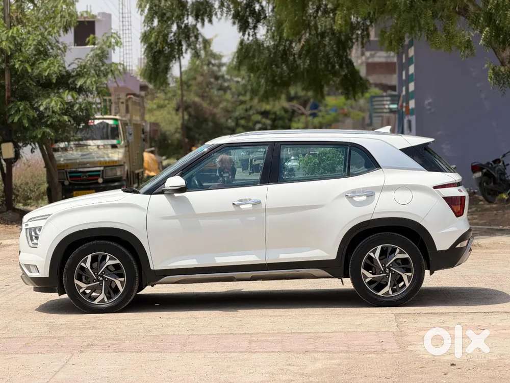Ventileted Seet, Sunroof,tyre Button, Button Start, Zero Dip Inshoran