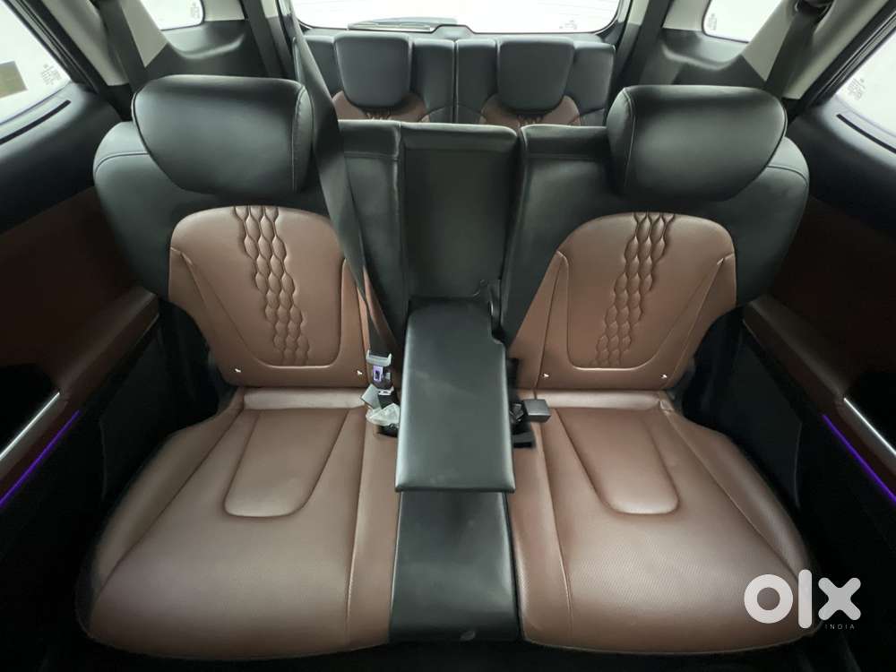 Hyundai Alcazar Platinum 7 Str 1.5 Turbo Petrol Adventure, 2023, Pet..