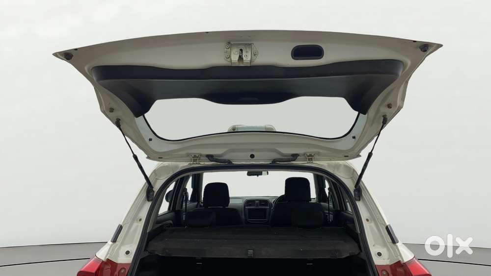 Maruti Suzuki Vitara Brezza 1.5 Zxi, 2022, Petrol
