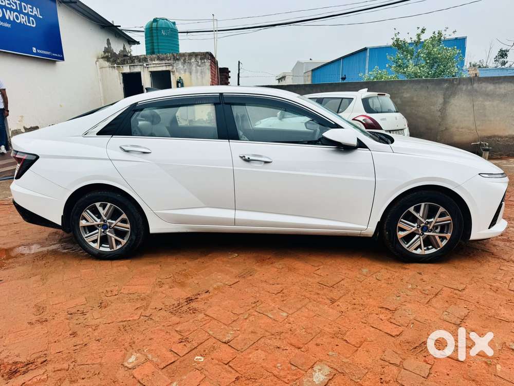 Hyundai Verna 1.5 Sx Petrol Mt, 2024, Petrol