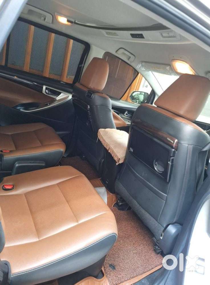 Toyota Innova Crysta 2.8z Automatic, 2019, Diesel