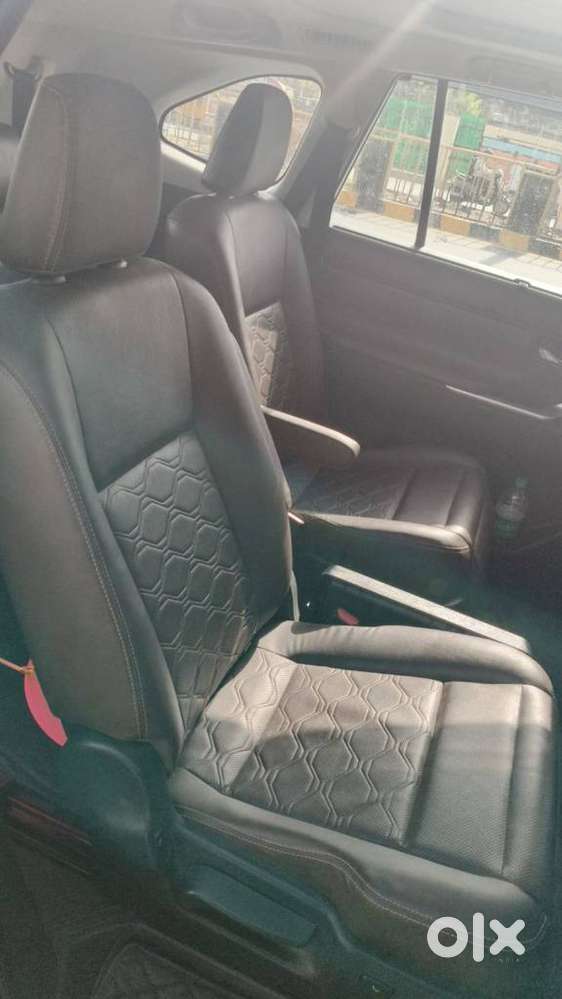 Toyota Innova Hycross 2.0 Zx Hybrid 7 Str, 2023, Petrol