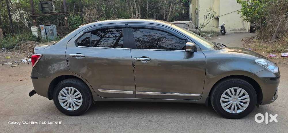 Maruti Suzuki Dzire 1.2 Vxi, 2021, Petrol