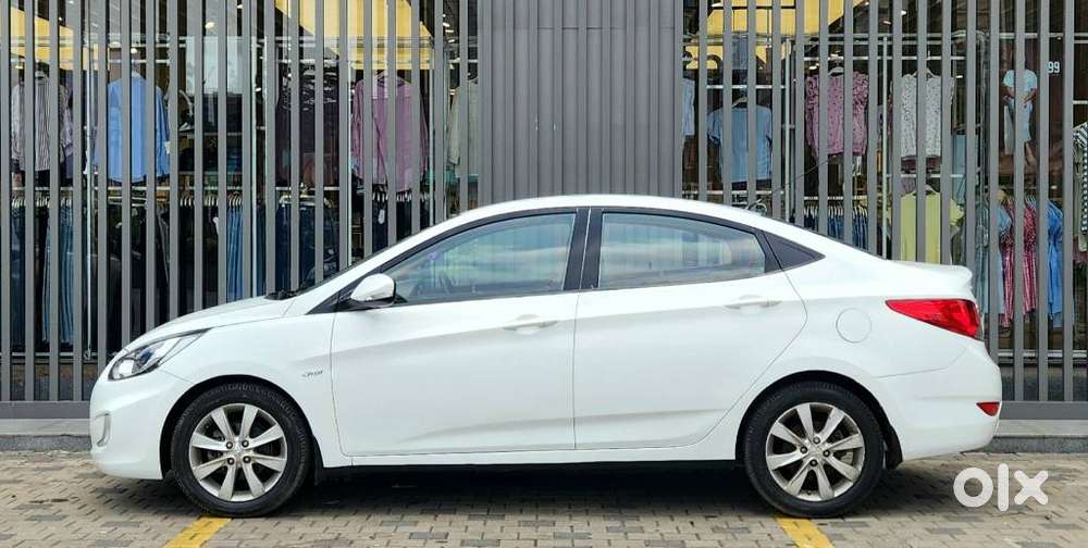Hyundai Verna Fluidic 1.6 Crdi Sx, 2012, Diesel