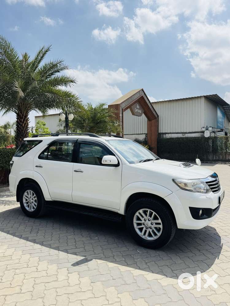 Toyota Fortuner 3.0 4x2 Mt, 2014, Diesel