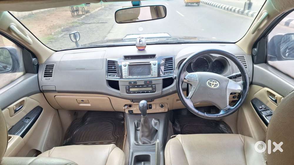 Toyota Fortuner 3.0 4x2 Mt, 2012, Diesel