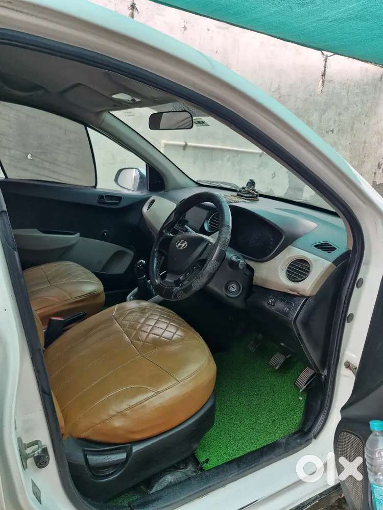 Hyundai Xcent 2016