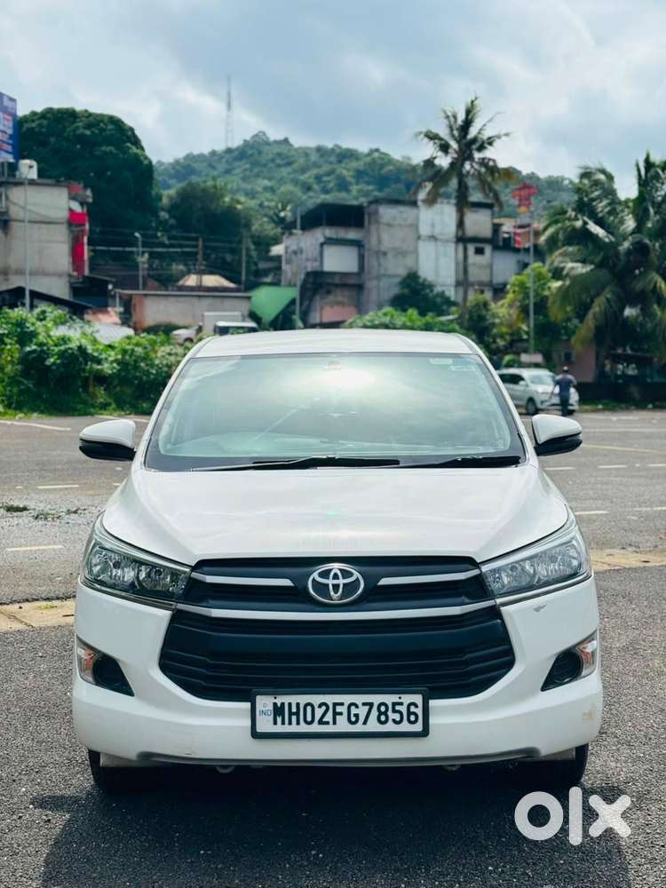 Toyota Innova Crysta 2.4 G Mt, 2022, Diesel