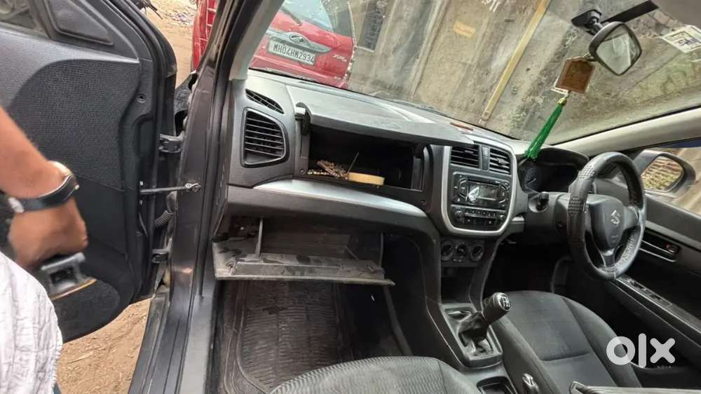 Maruti Suzuki Brezza Zdi 2019
