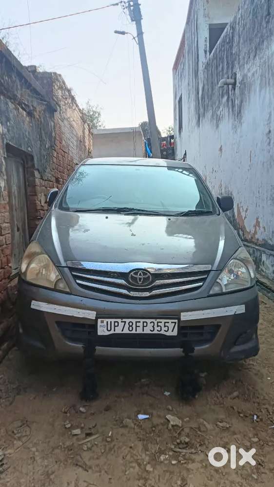 Toyota Innova 2009 Diesel 92000 Km Driven