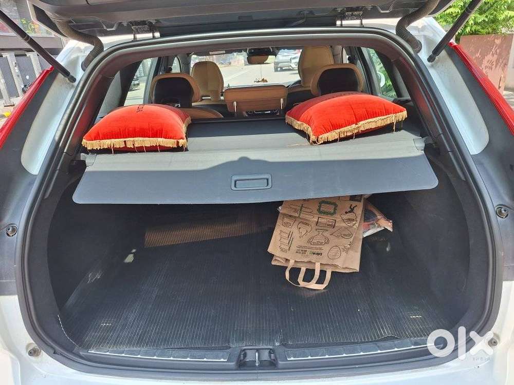 Volvo Xc60 D4 Kinetic, 2019, Diesel