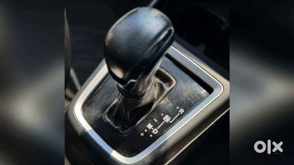 Maruti Suzuki Swift Vxi Optional, 2020, Petrol