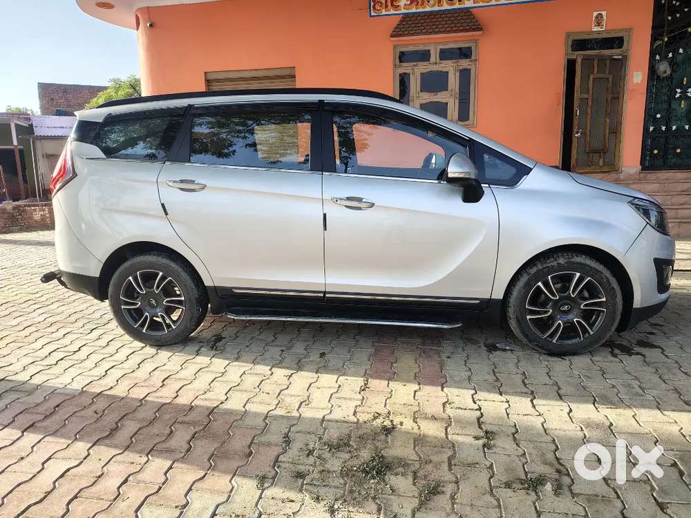 Mahindra Marazzo 2023 Diesel 32000 Km Driven Like New Condition