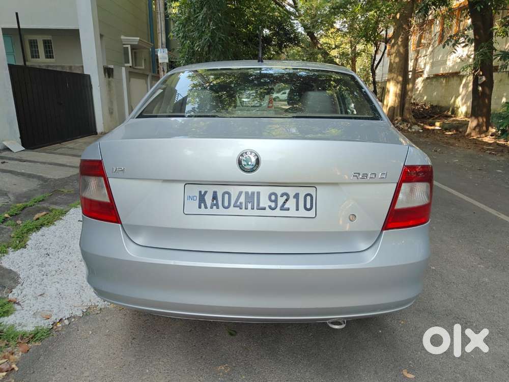Skoda Rapid 1.6 Mpi Ambition, 2013, Petrol