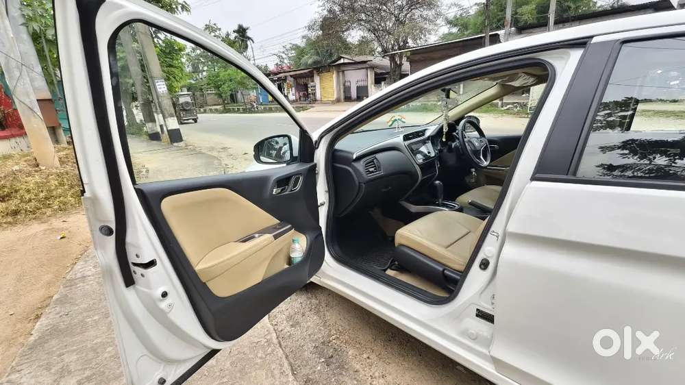 Honda City Zx 2018 Petrol 15000 Km Driven