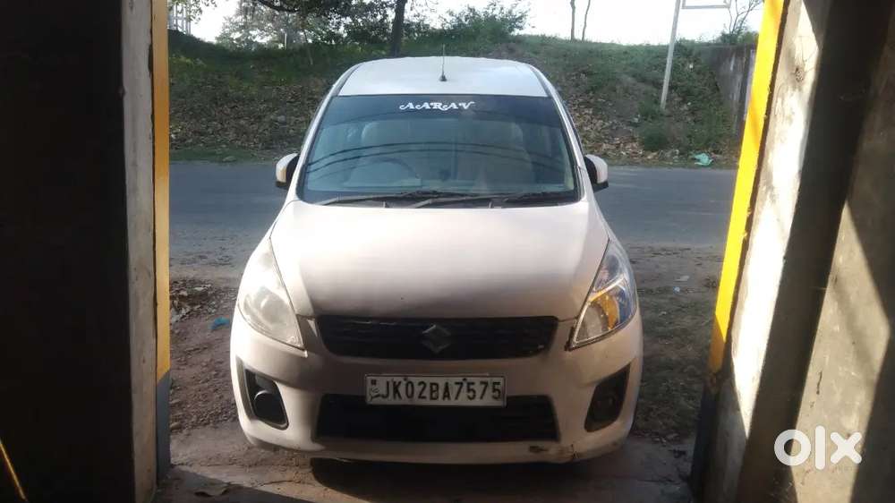 Maruti Suzuki Ertiga 2013 Diesel 100000 Km Driven