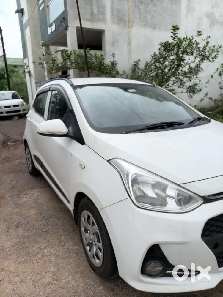 Hyundai Grand I10 2019 Petrol Car