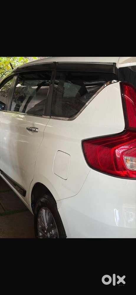 Maruti Ertiga Petrol 2021