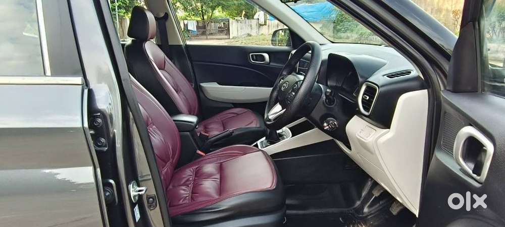 Hyundai Venue S 1.2 Petrol, 2024, Petrol