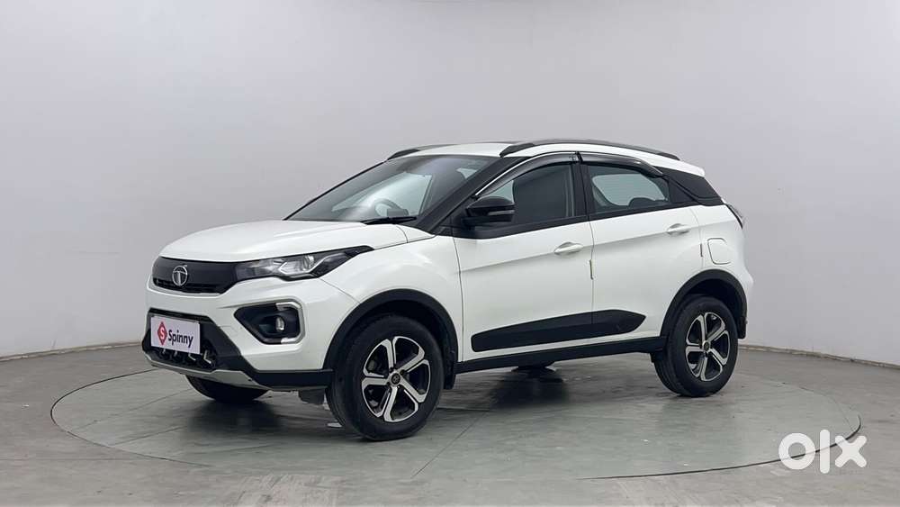 Tata Nexon 1.5 Revotorq Xz Plus Hs Dual Tone, 2022, Diesel