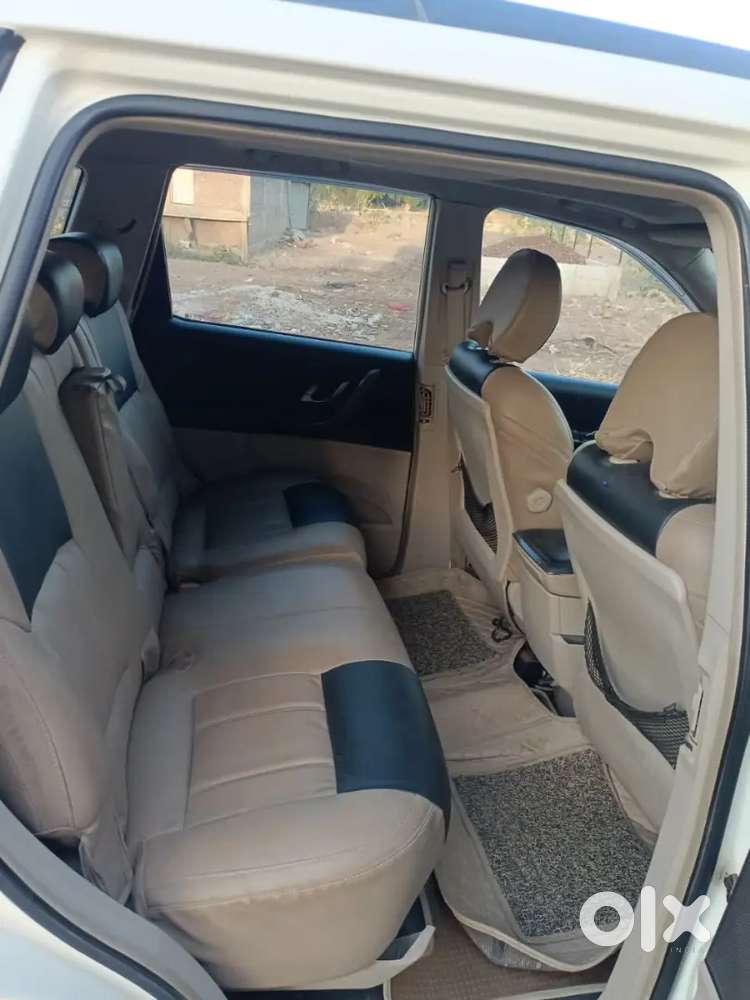 Mahindra Xuv500 W10 2015 11 November Diesel 107000 Km Driven