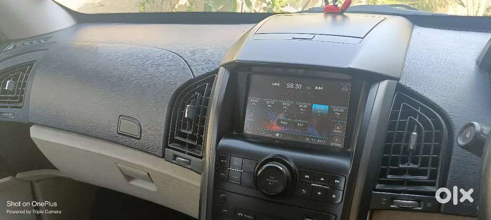 Mahindra Xuv500 2017 Diesel 72000 Km Driven