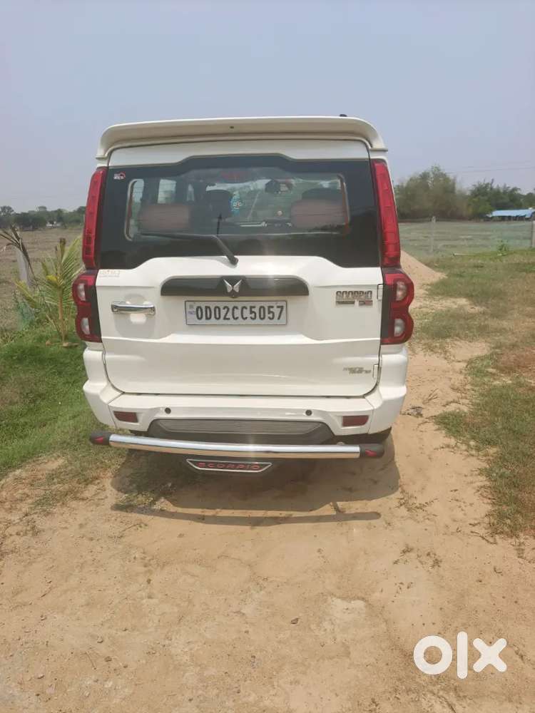 Scorpio S11 Top Model