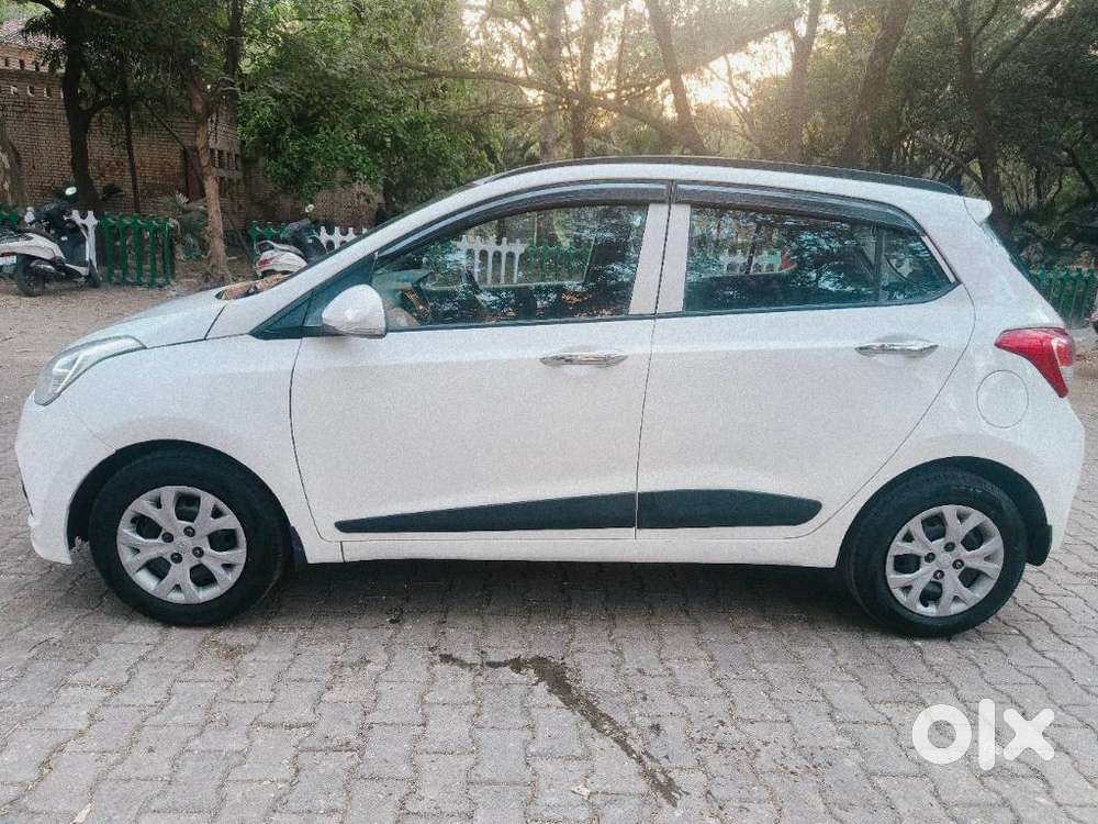 Hyundai Grand I10 2013-2016 Sportz, 2015, Petrol