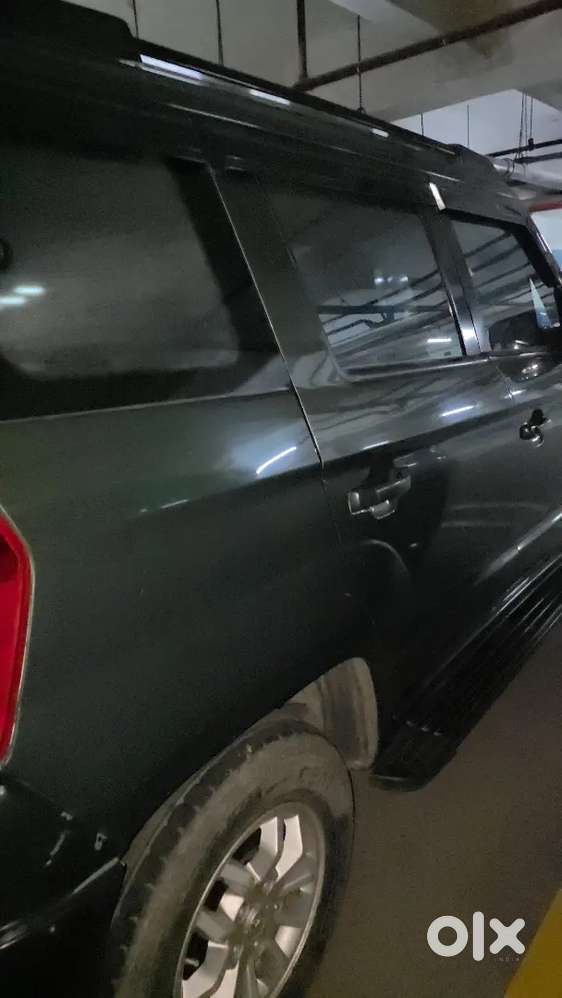 Mahindra Tuv 300 2017 Diesel Well Maintained